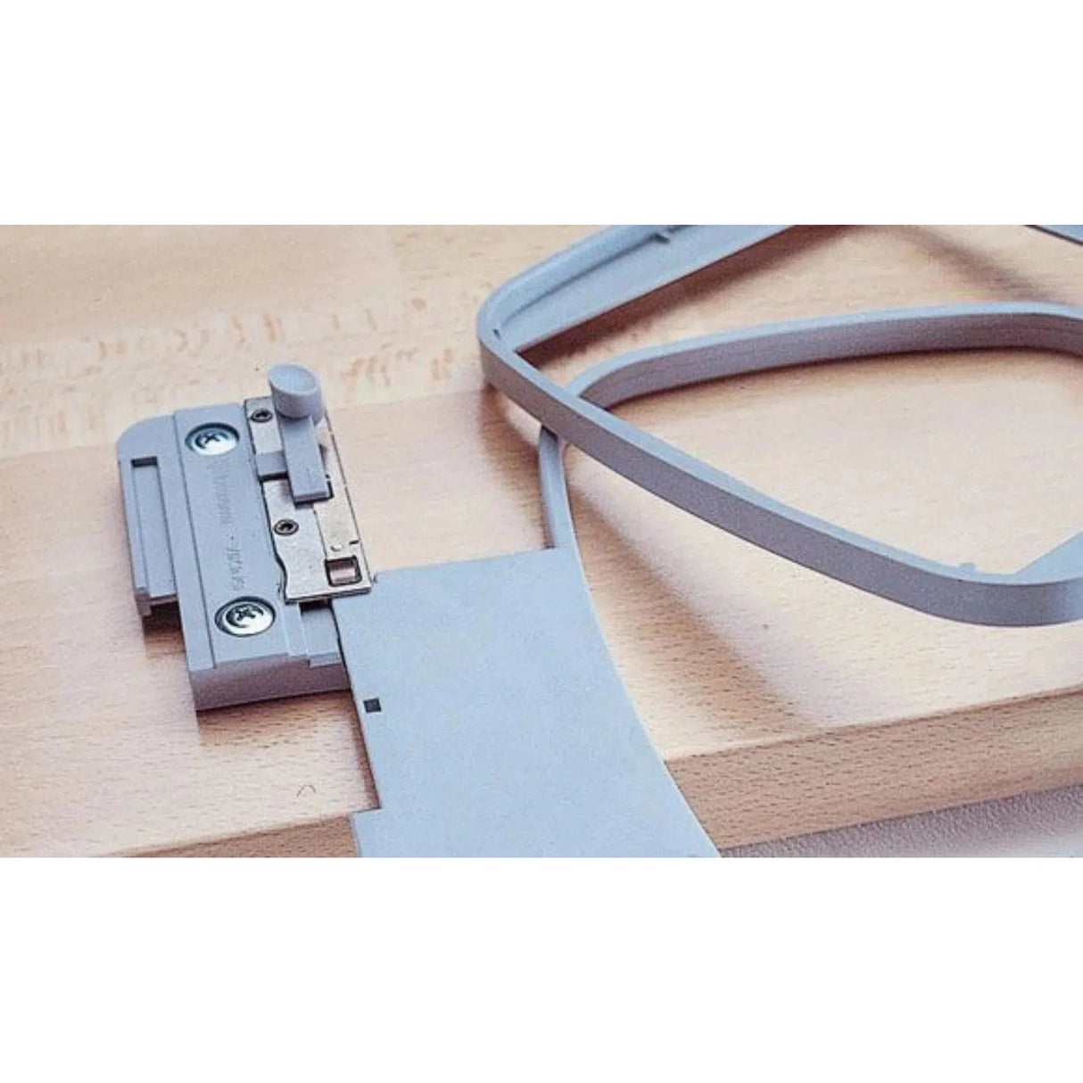 Embroidery Hoop Grip for HUSQVARNA VIKING Sewing Machines #412738645